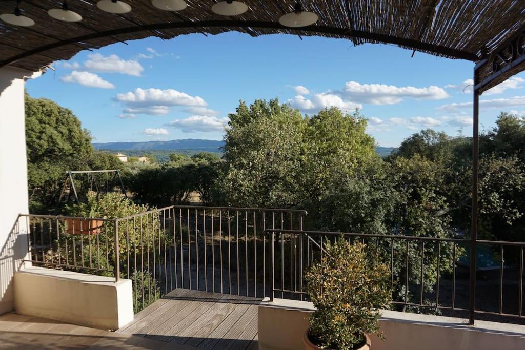 Le Mas De L'Escaillon Saint-Saturnin-lès-Apt Zewnętrze zdjęcie