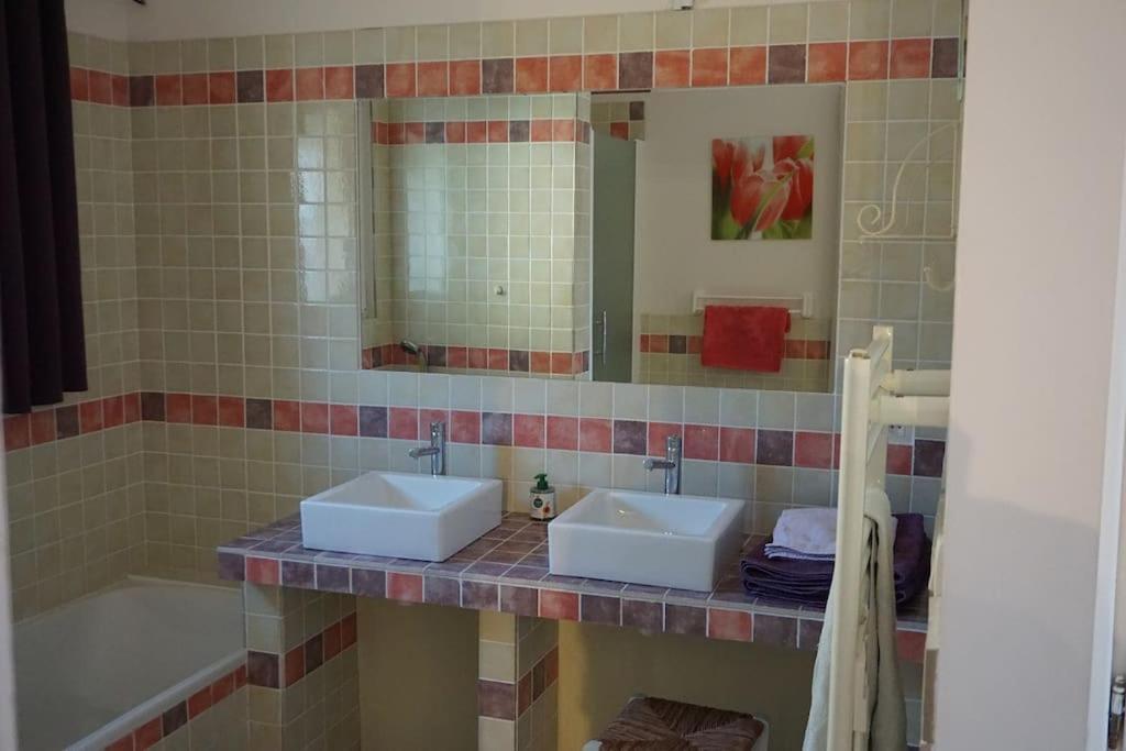 Le Mas De L'Escaillon Saint-Saturnin-lès-Apt Zewnętrze zdjęcie