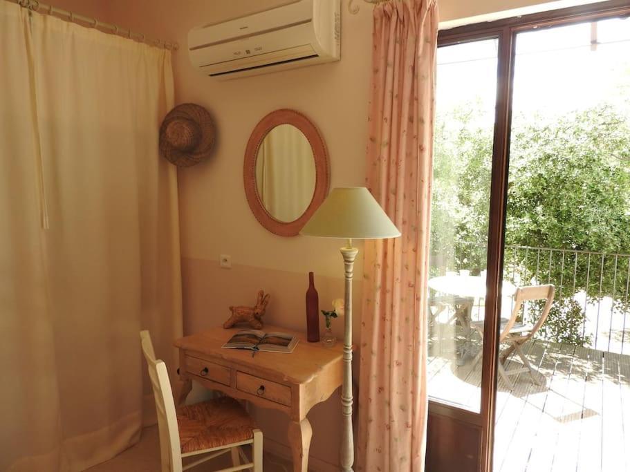Le Mas De L'Escaillon Saint-Saturnin-lès-Apt Zewnętrze zdjęcie